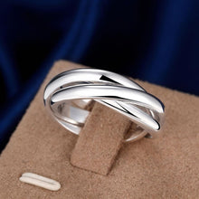 Rolling Bands Ring in White Gold