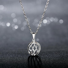 Intertwined Ball Necklace in 18K White Gold Plated