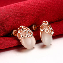 Ceramic Glass Gold Plate Studs