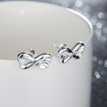 18K White Gold Plated Infinite Shaped Earring