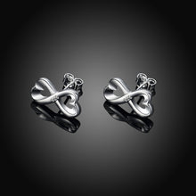 18K White Gold Plated Infinite Shaped Earring