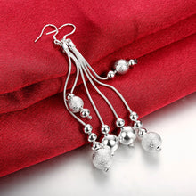 18K White Gold Plated Grape Vine Drop Earring